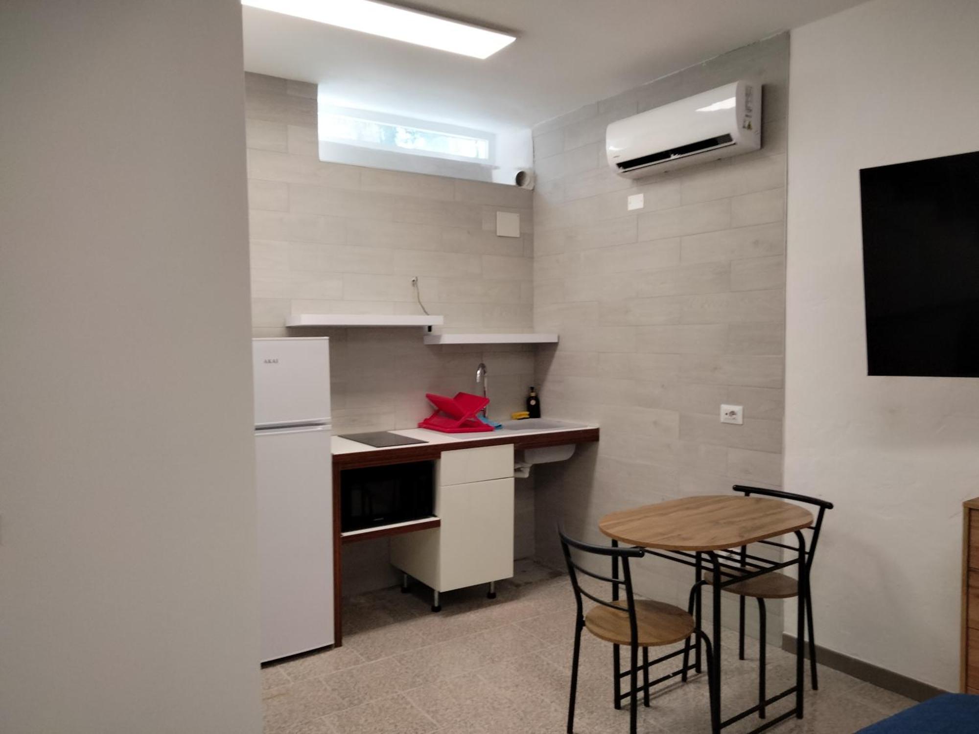 La Cantina Mini Appartamento Elmas Exterior foto